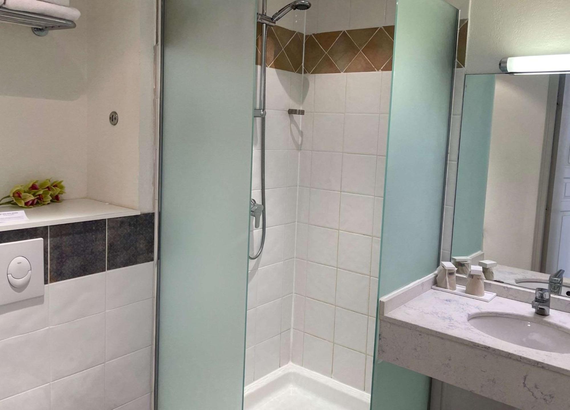 Best Western Gemenos Villa Florette Exterior foto